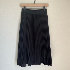 Black Pleated Midi Skirt